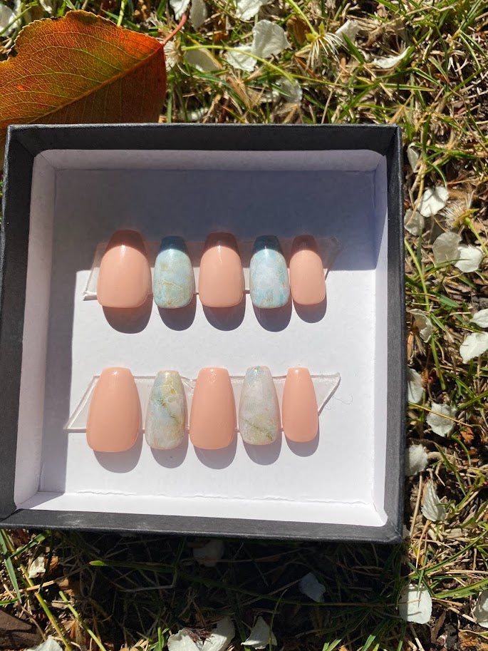 Peach coral and marble press-on nail set in gift box